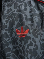 Adidas Kamuflaj Desenli Fermuarlı Eşofman Takımı Siyah Kırmızı